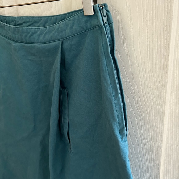 ModCloth Pleated Teal Skirt Size Medium - Picture 3 of 6